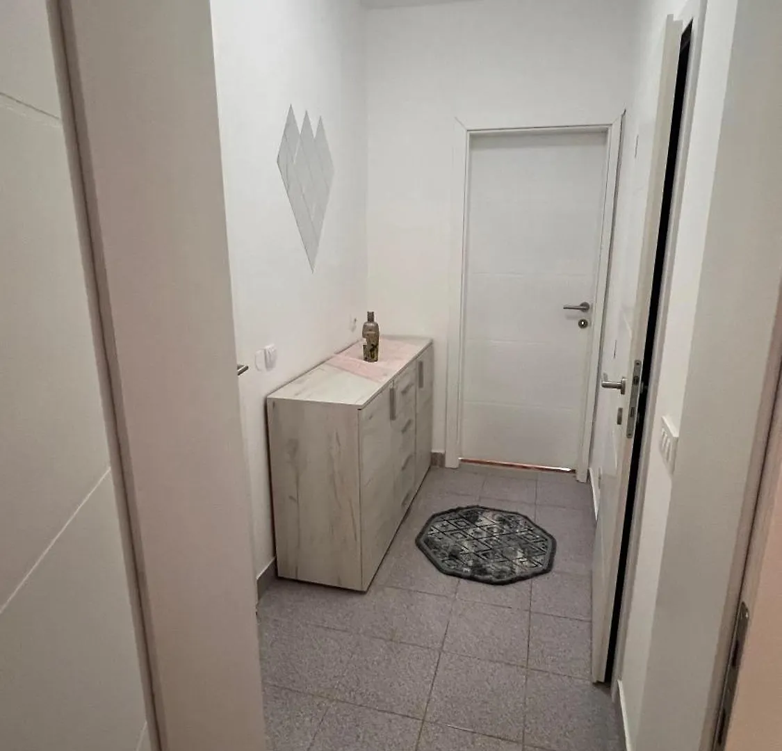 Apartma San Marino Novi Vinodolski 0*,  Croatia
