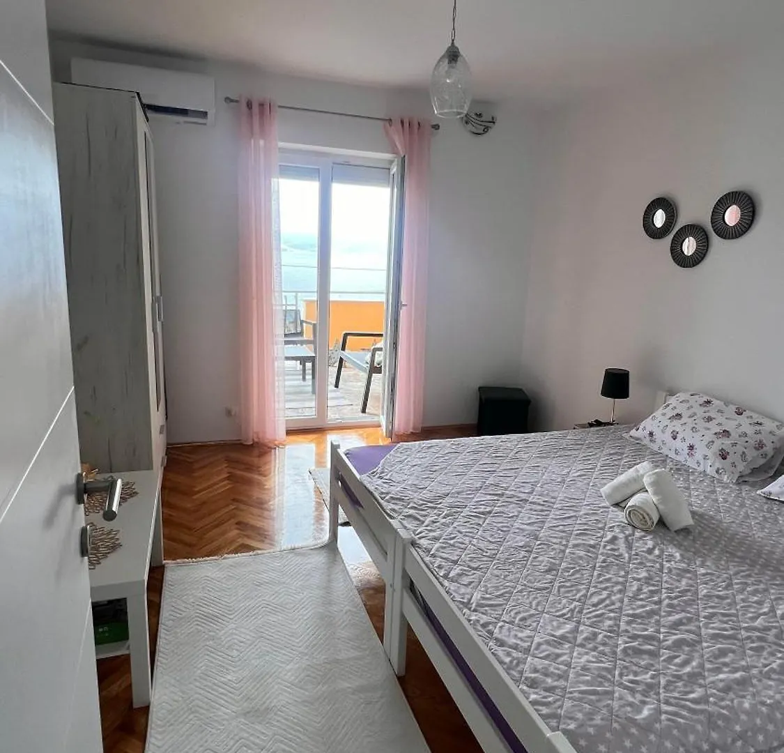 Apartment Apartma San Marino Novi Vinodolski Croatia
