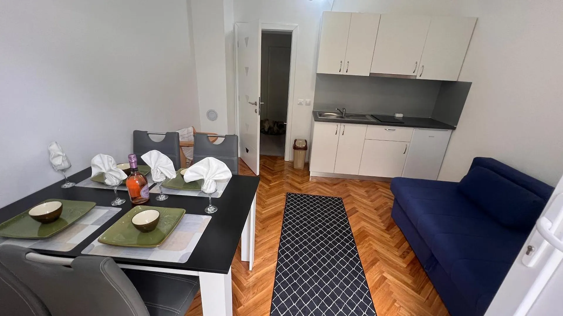 Apartma San Marino Novi Vinodolski 0*,  Croatia