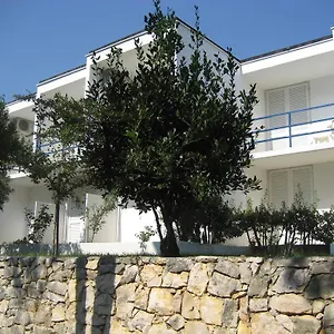 Adria Gostinjska kuća