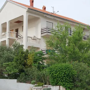 Ivana Apartman