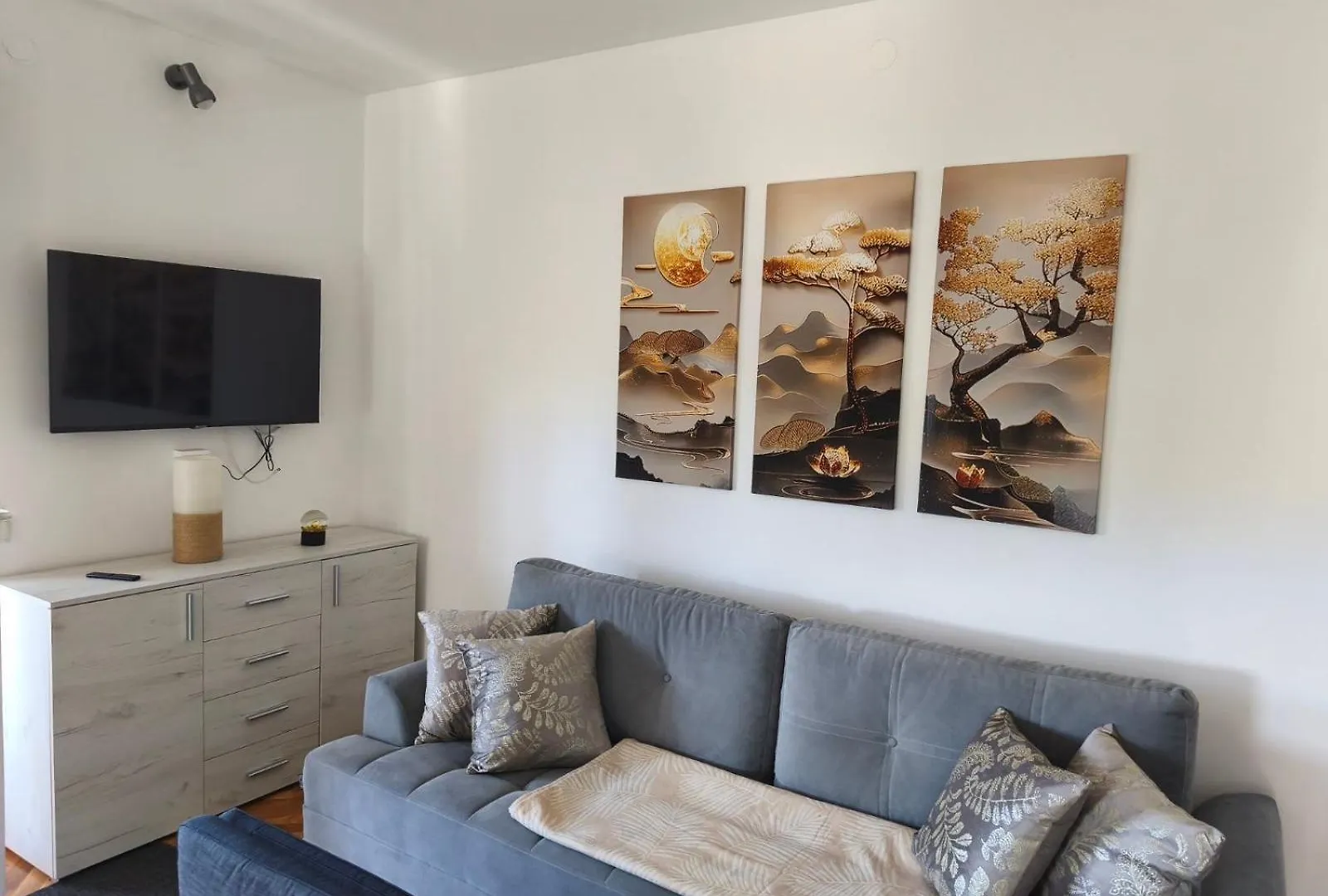 Apartma San Marino 노비비노돌스키 0*,